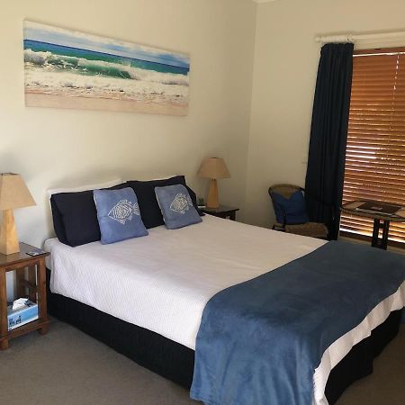 Beachhouse Bed And Breakfast Redcliffe Exteriér fotografie