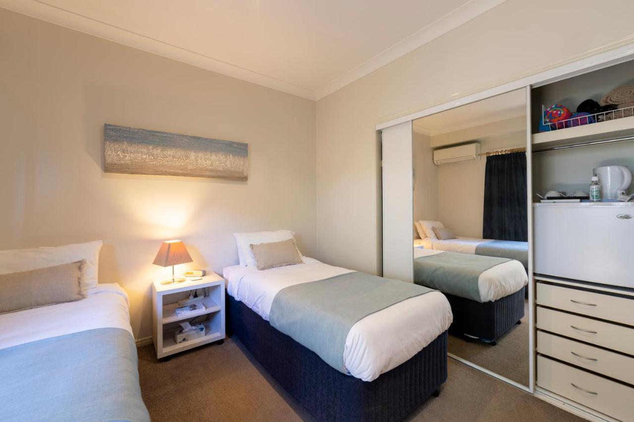 Beachhouse Bed And Breakfast Redcliffe Exteriér fotografie