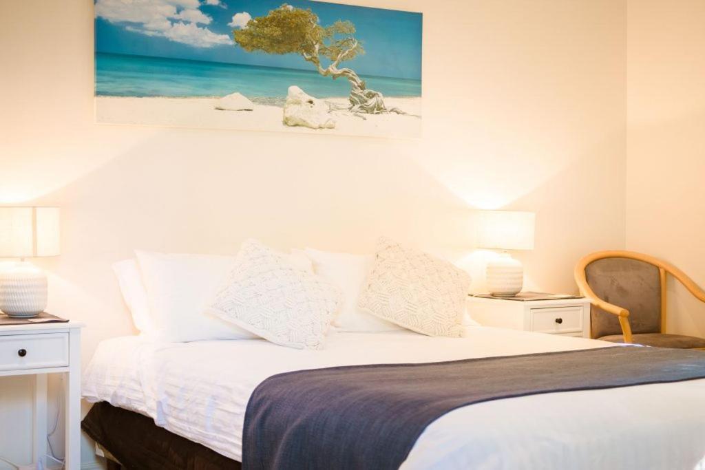 Beachhouse Bed And Breakfast Redcliffe Exteriér fotografie
